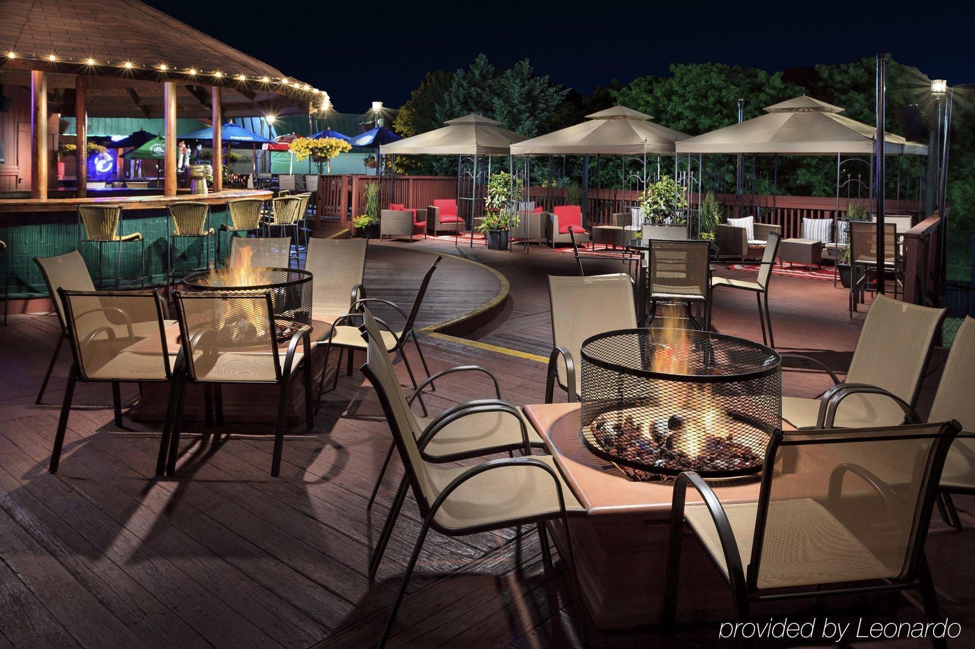 Park Inn By Radisson Harrisburg West Меканиксбърг Екстериор снимка